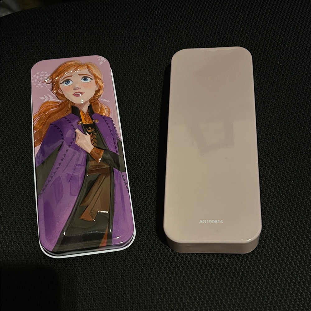 Frozen Purple Anna  Tin Pencil Case: EUC